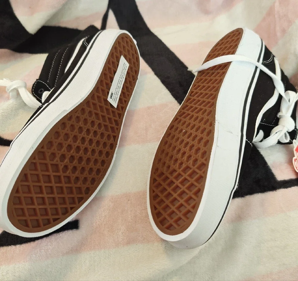 NEW! Vans Kids Black & White High-Top Sneakers